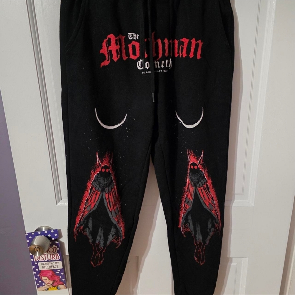NWOT BlackCraft Cult Mothman Joggers Size X Small